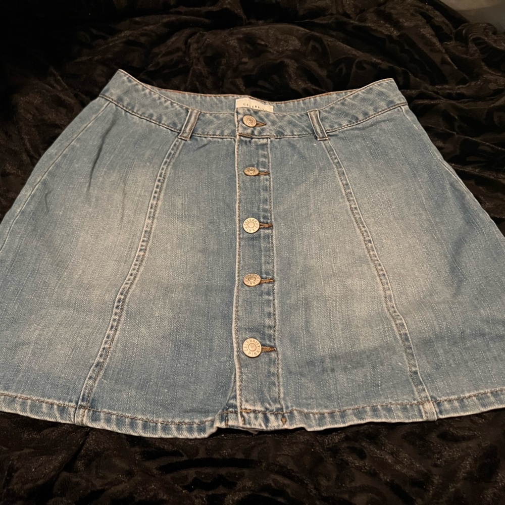 Celebrity Pink skirt size 7/28